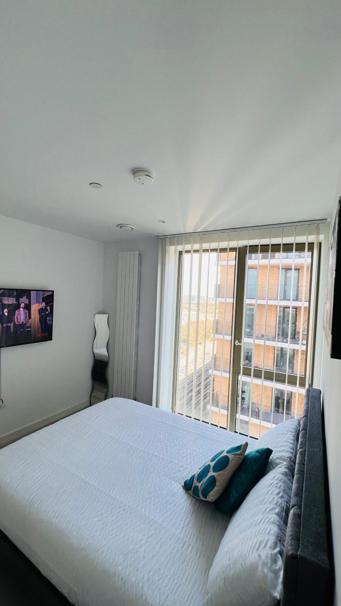Lush Living - Double With Private Bathroom Londen