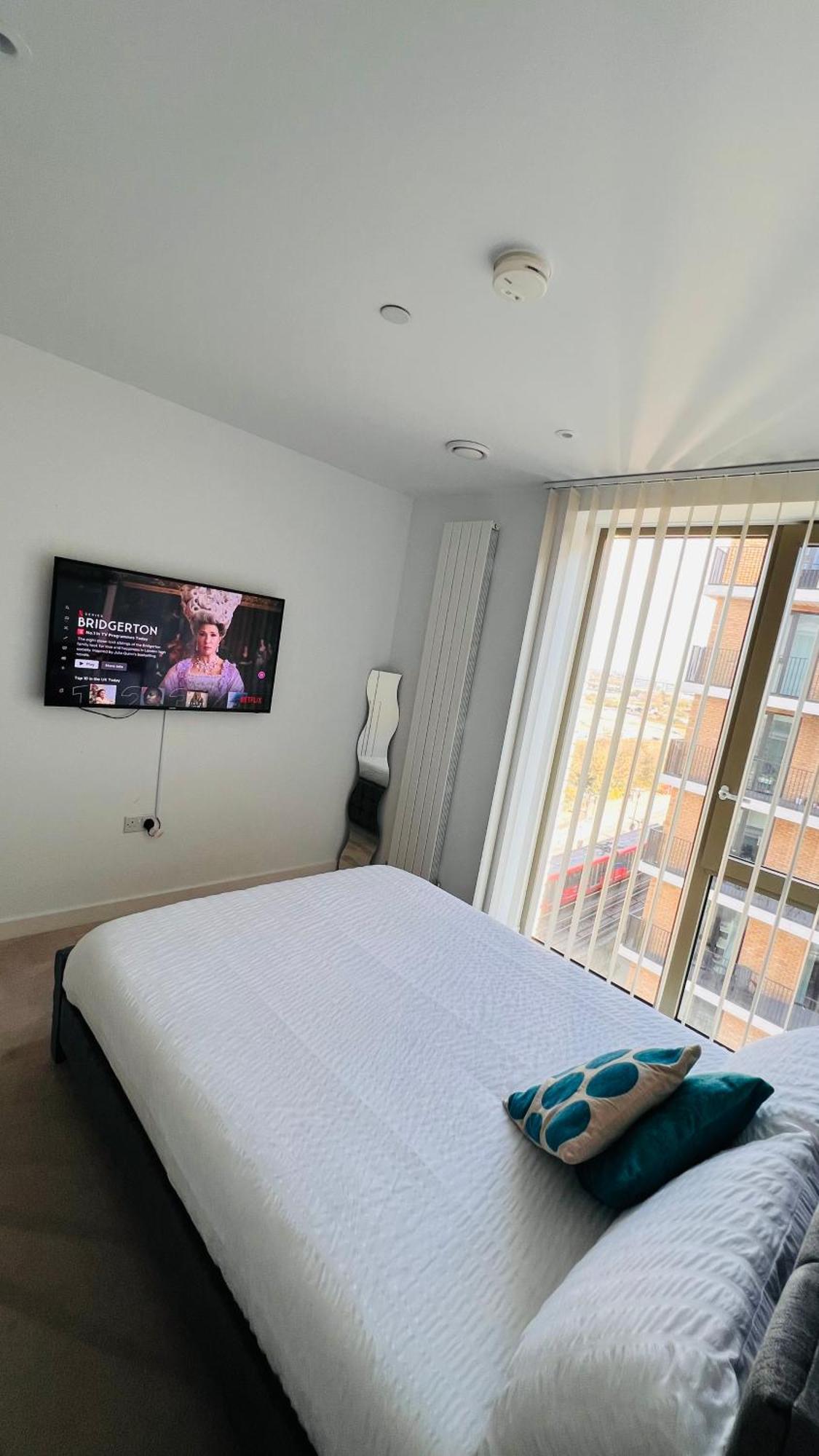 Lush Living - Double With Private Bathroom Accommodatie bij particulieren Londen