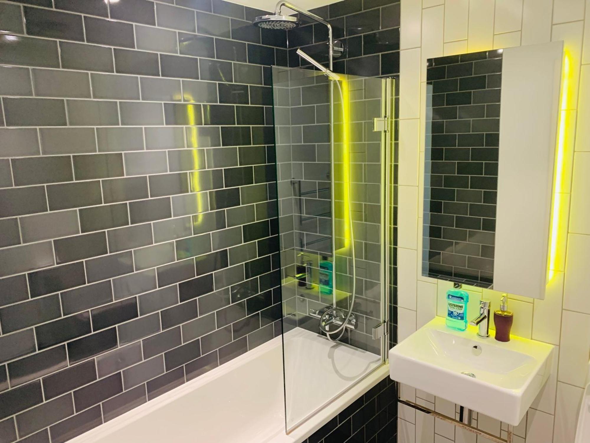 Lush Living - Double With Private Bathroom * Londen